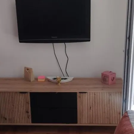Lejlighed Lukavica, Sarajevo ,stan Broj 5 *